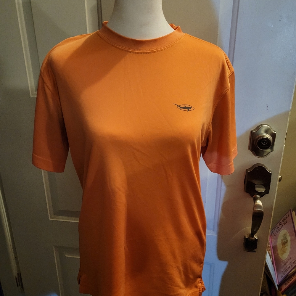 Old Harbor Outfitters 100% Polyester T-shirt
